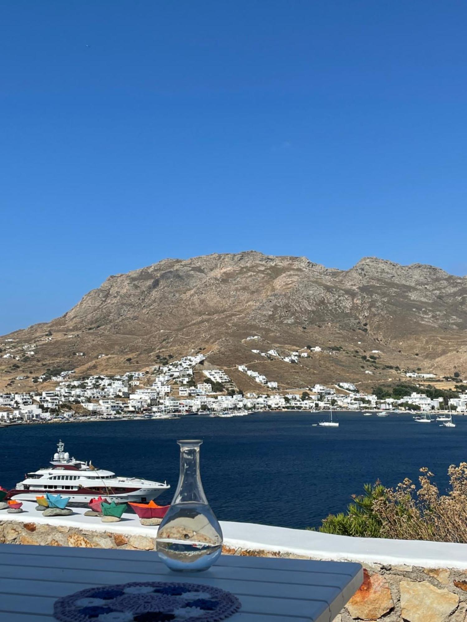 Amfitriti Serifos リバディオン エクステリア 写真