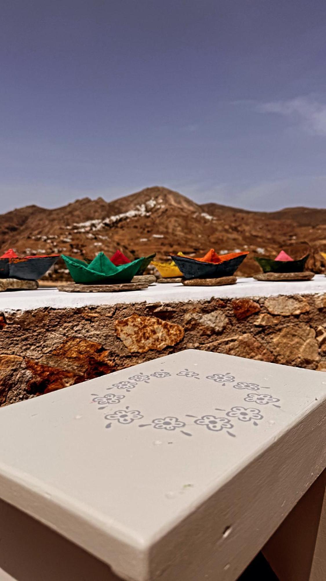 Amfitriti Serifos リバディオン エクステリア 写真