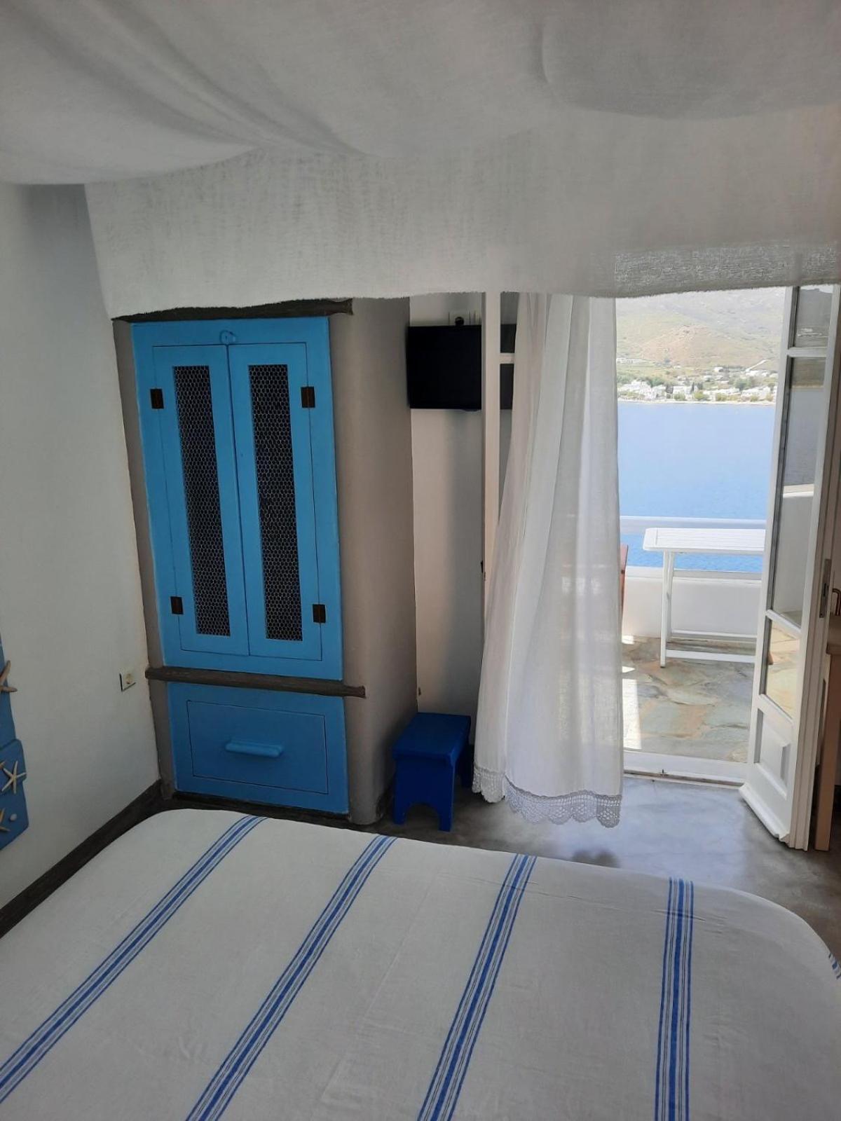 Amfitriti Serifos リバディオン エクステリア 写真